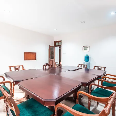 OYO 1990 Kost Kuningan Executive Boading House Setiabudi-2